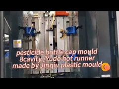 8 lỗ hổng phun đúc Cold Runner 70mm Mold chai nhựa cho 50L Jerrycan