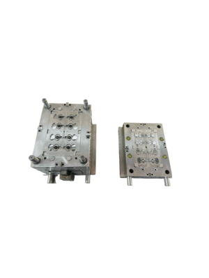 16 lỗ lạnh runner dầu gội flip cap Injection Molding cho chăm sóc cá nhân Chuỗi chai